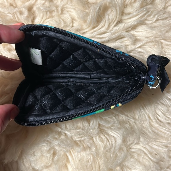 Vera Bradley blue floral coin purse - NWOT! - Picture 3 of 4